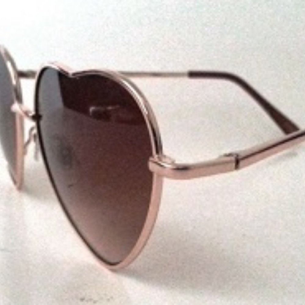 Heart Shape Sunglasses Silver or Gold Metal Frame - Picture 9 of 9